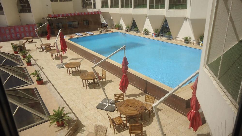 Jeddah Grand Hotel Exterior photo