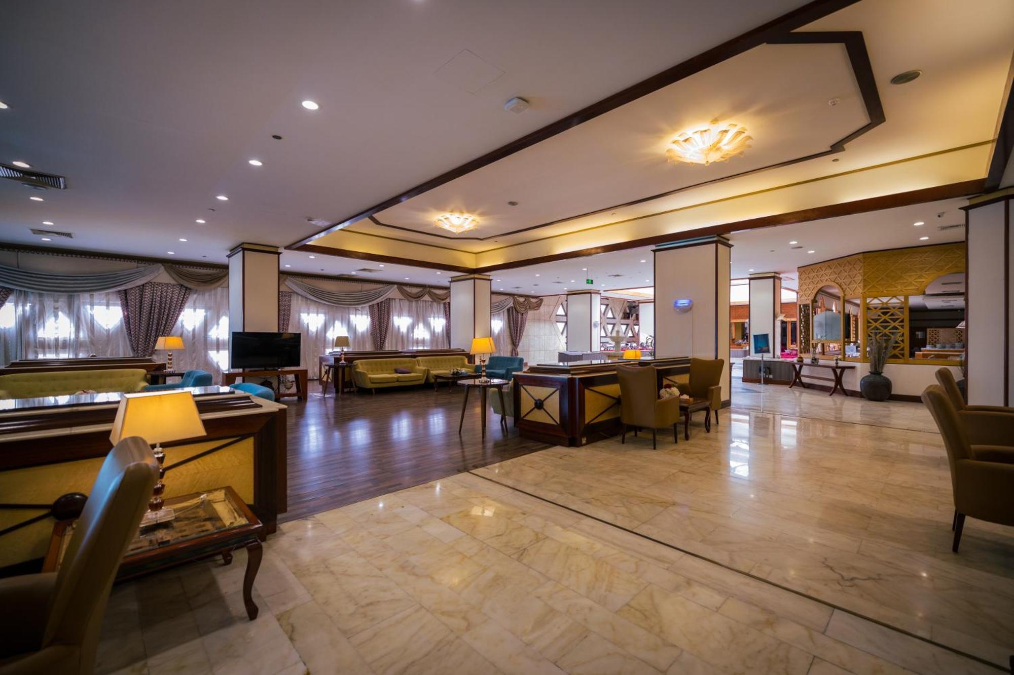 Jeddah Grand Hotel Exterior photo